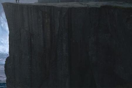 «У Посейдона вечеринка?»: на видео сняли, что сделало море во Владивостоке