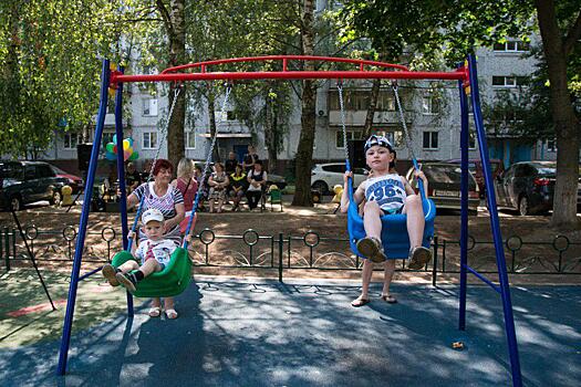 Безопасные и интересные. Пять новых детских площадок появятся в Коломенском округе