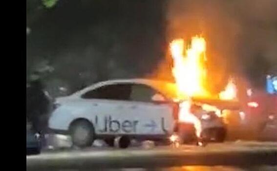 "Два человека пострадали": стали известны подробности ДТП со сгоревшим такси в Краснодаре