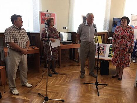 В библиотеке Белинского представлена выставка антикоррупционных карикатур и плакатов, созданных уральскими студентами