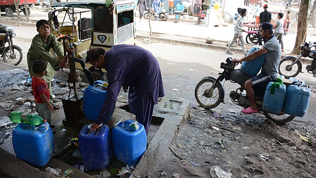 Турист описал трущобы в Пакистане фразой «криминал и насилие — часть жизни»