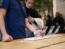 Apple выпустит стеклянный iPhone