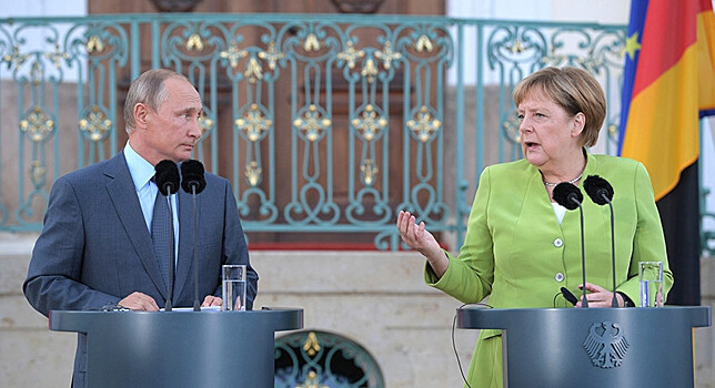Косачев оценил встречу Путина и Меркель