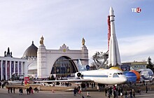 Путин и Собянин открыли обновленный павильон "Космос" на ВДНХ