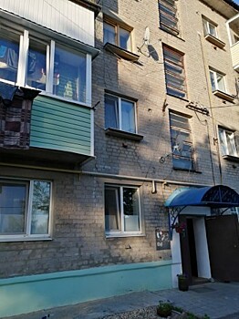 Двухлетняя девочка выпала из окна в Калужской области