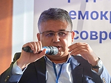 Аббас Галлямов: чем сильнее Кремль наезжает на уехавших, тем больше он их накачивает в качестве политического субъекта