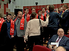 На пленуме КПРФ обсуждают подготовку к парламентским выборам