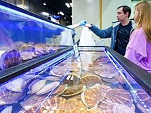 Москвичи могут приобрести необычные виды моллюсков на рынках "Москва – на волне"