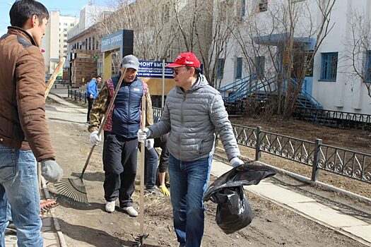 Коллектив Минобрнауки Якутии присоединился к акции «Зеленая весна»