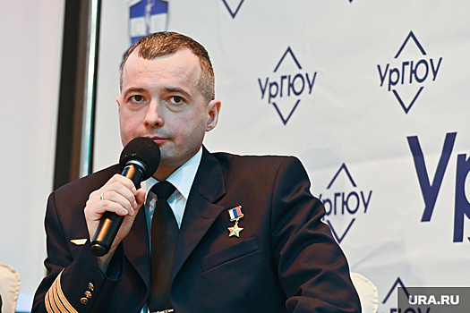 Летчик-герой Юсупов проведет встречу с школьниками и студентами из Кургана