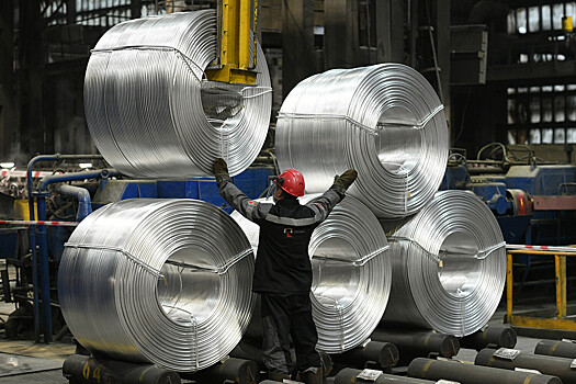 Цены на никель и алюминий отреагировали на новые санкции против РФ