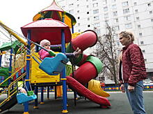 Около 1,5 тысячи детских площадок установят в Подмосковье