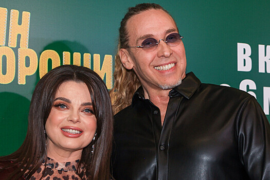 Наташа Королева впервые сыграла в гольф вместе с Тарзаном