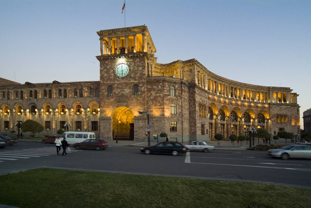 В России отреагировали на приглашение Зеленского в Армению