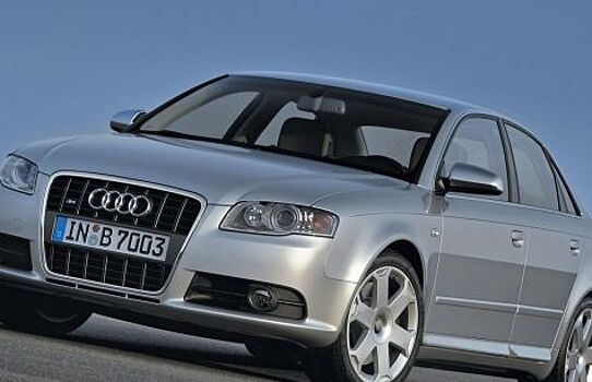 Audi показала дизельную версию автомобиля S4