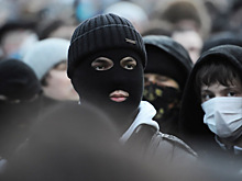 Вычислили двоих экстремистов
