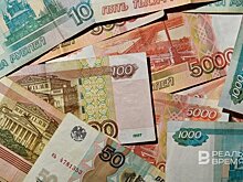 Чуть меньше половины россиян откладывает деньги регулярно