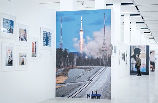В Манеже проходит Фотобиеннале-2018