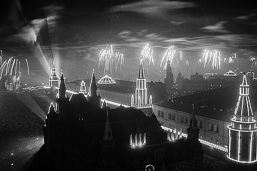 Россиянам напомнили о подарках Москве к 800-летию