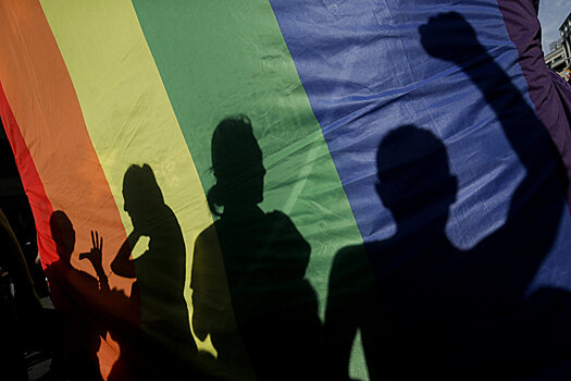 АИ обвинила Россию в насаждении гомофобии в странах ЕАЭС