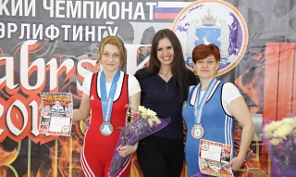 Ноябряне стали призерами чемпионата ЯНАО по пауэрлифтингу