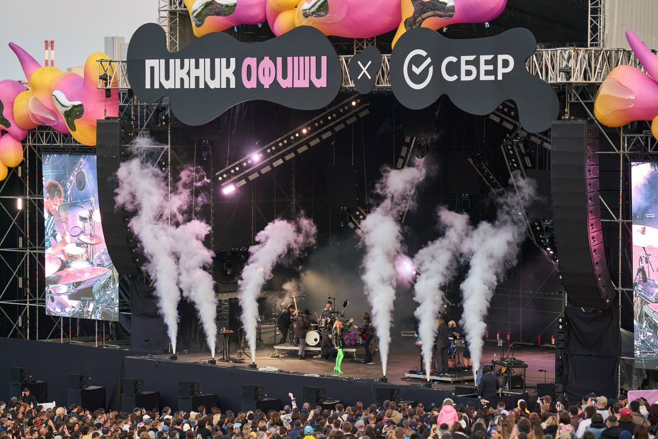 Пикник Афиши объявляет первую волну артистов в&nbsp;Москве и&nbsp;Санкт-Петербурге