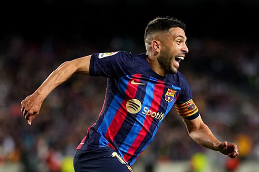 В «Барселоне» отреагировали на завершение карьеры Жорди Альбы