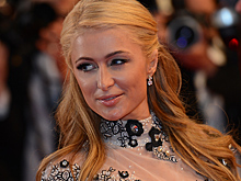 42-летняя Хилтон впервые получила приглашение на Met Gala