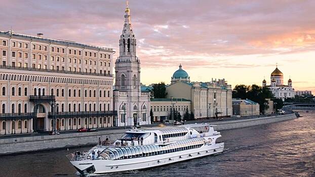 Увидеть Москву и насладиться искусством