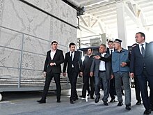 Рустам Минниханов посетил производства Termez National Carpets и компании "Лето"