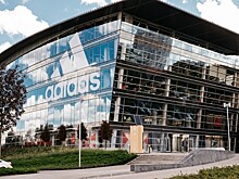 Прибыль Adidas выросла в январе-сентябре на 13,5%