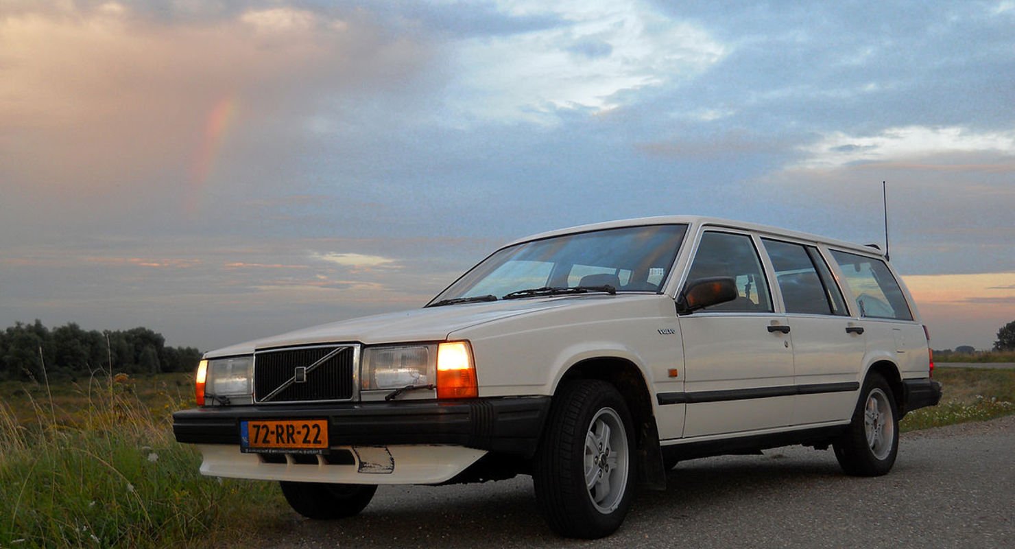  Volvo 740      - 