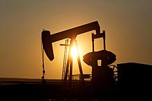 Суточная добыча нефти в США снизилась