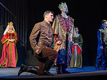 Новый сезон Арзамасский театр драмы открыл премьерой «Гамлета»