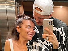 «Ела все. Безотказно. Ночью»: Седокова отказалась от фастфуда — сколько кило она сбросила