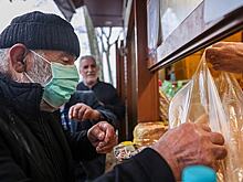 Десять миллиардеров оказались богаче почти половины населения Земли