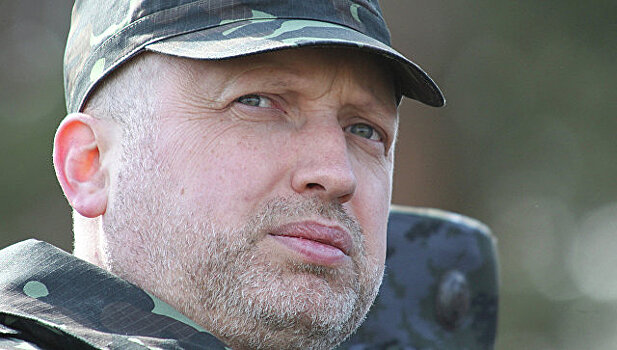 Турчинов обвинил Россию в «подготовке к полномасштабной войне»