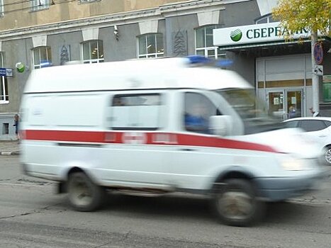 В Татищево 19-летний водитель сдал назад и сбил ребёнка
