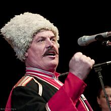 Артист Кубанского казачьего хора Валерий Медведев погиб в массовом ДТП под Краснодаром