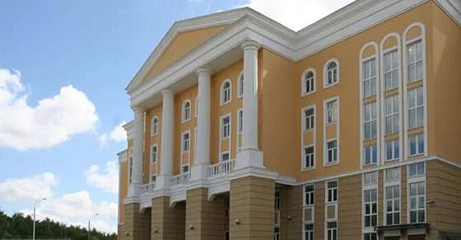Академия Андрияки ищет специалиста по выставочной работе