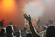 Американский певец Дж.Деруло впервые бесплатно выступит в Москве 31 августа в рамках фестиваля «PROлето»