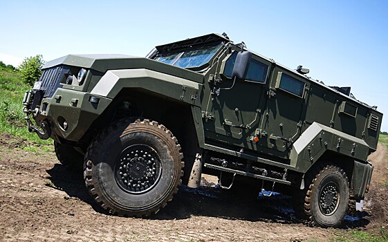 Безопасный марш: на что способны бронеавтомобили «Тайфун»