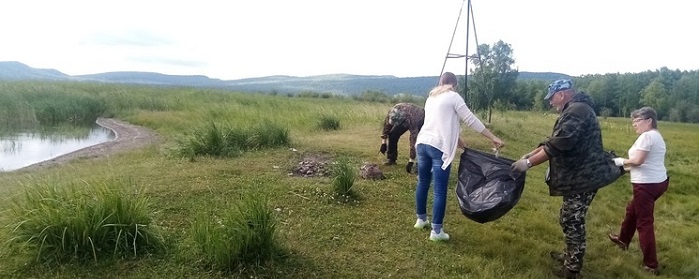 В Красноярском крае убрали 633 кубометров мусора на 180 км берегов