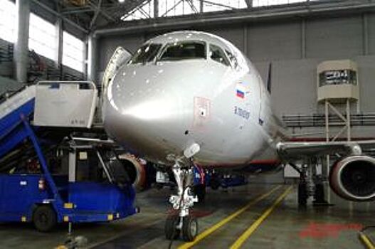 «ИрАэро» потребовала возместить убытки из-за Sukhoi Superjet 100