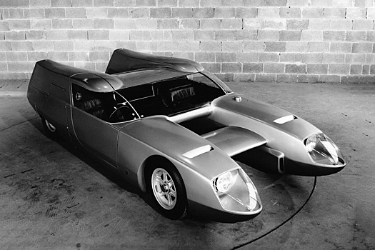 Провал машины-катамарана