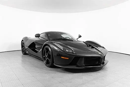 Ferrari LaFerrari 2015 года — самая дорогая машина на eBay