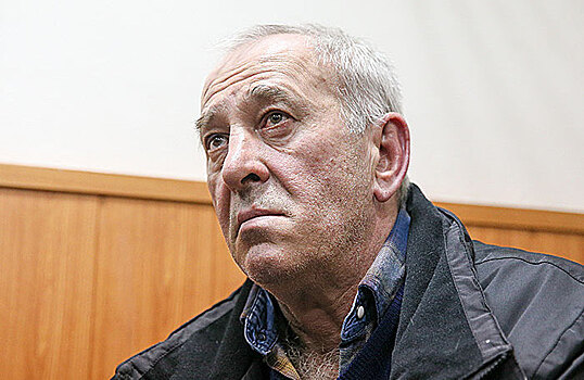 Водитель, въехавший в переход у «Славянского бульвара», согласился пройти «детектор лжи»