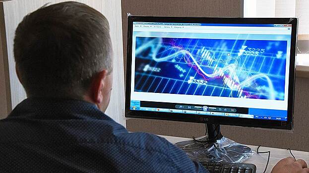 Еврооблигации компаний РФ покупают российские игроки