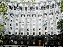 Что стоит за предсказаниями экономического краха Украины