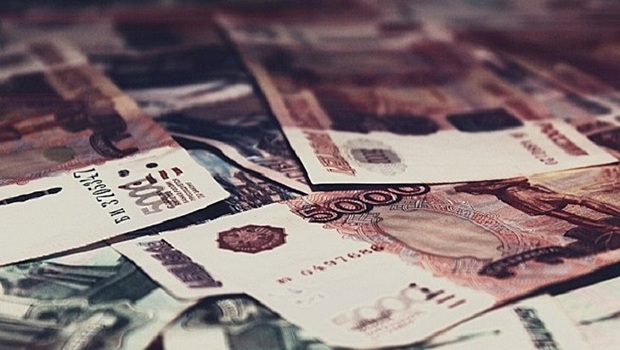 Почему не использован триллион из бюджета?